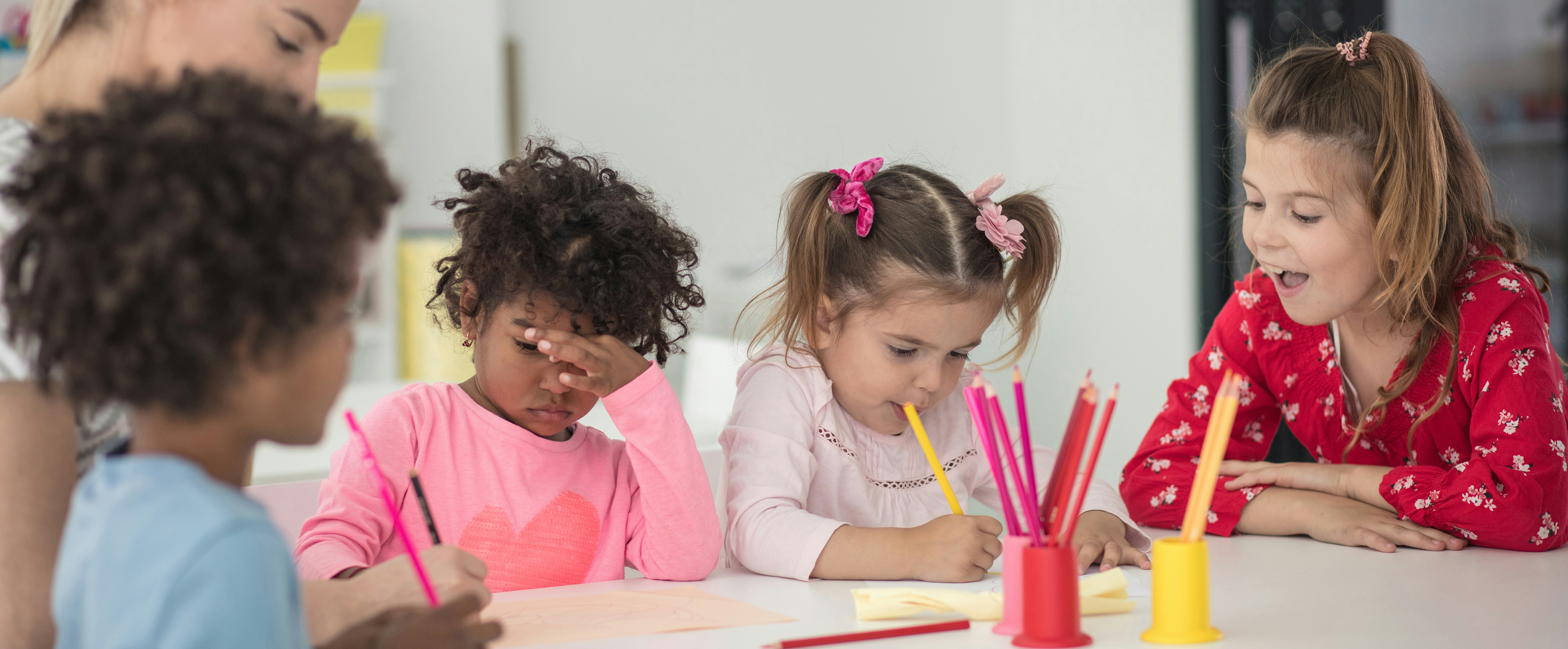 kids-enjoying-activities